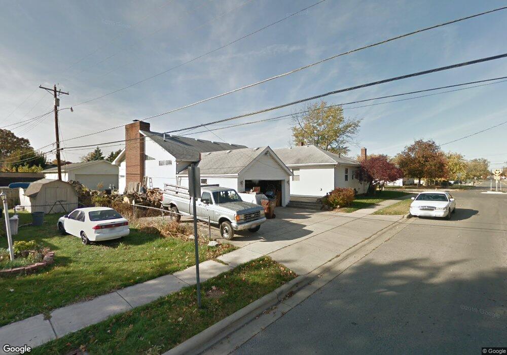 184 Woodlawn Ave, Columbus, OH 43228 - photo 1