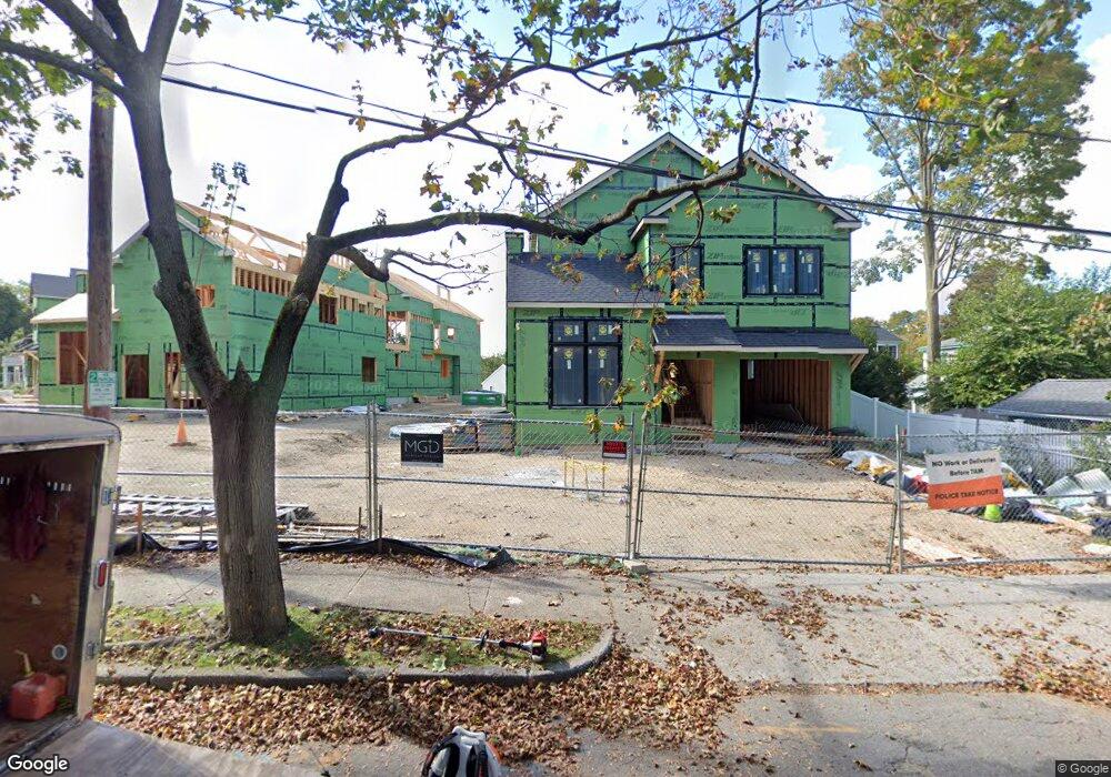 7 Johnson Place unit A, Newton, MA 02466 - photo 1