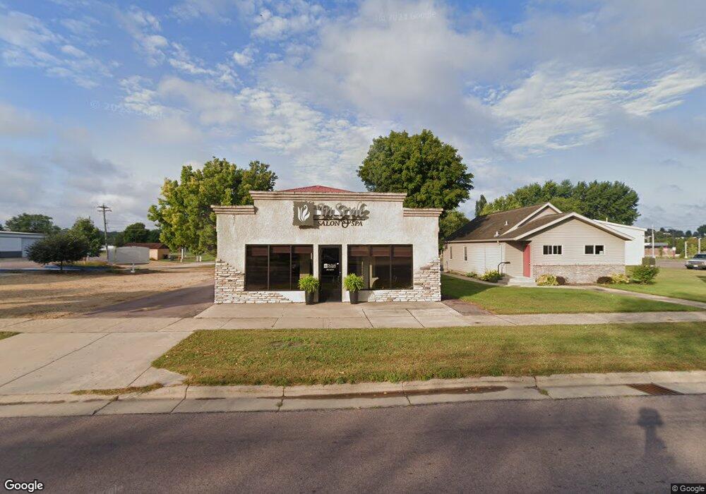 1511 N Broadway St, New Ulm, MN 56073 - photo 1