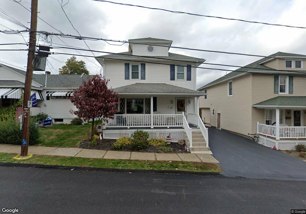 221 Prospect St, Dunmore, PA 18512 - photo 1