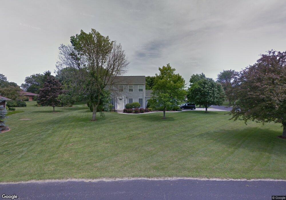 12353 Lora Dr, Kenton, OH 43326 - photo 1