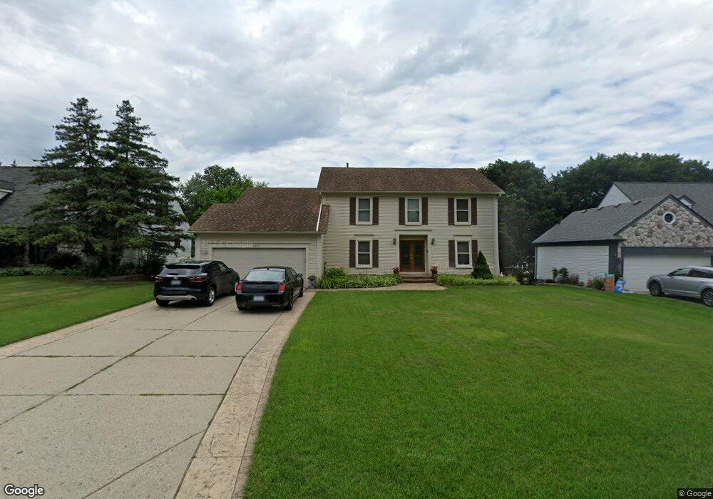 2460 Weathervane, West Bloomfield, MI 48324 - photo 1