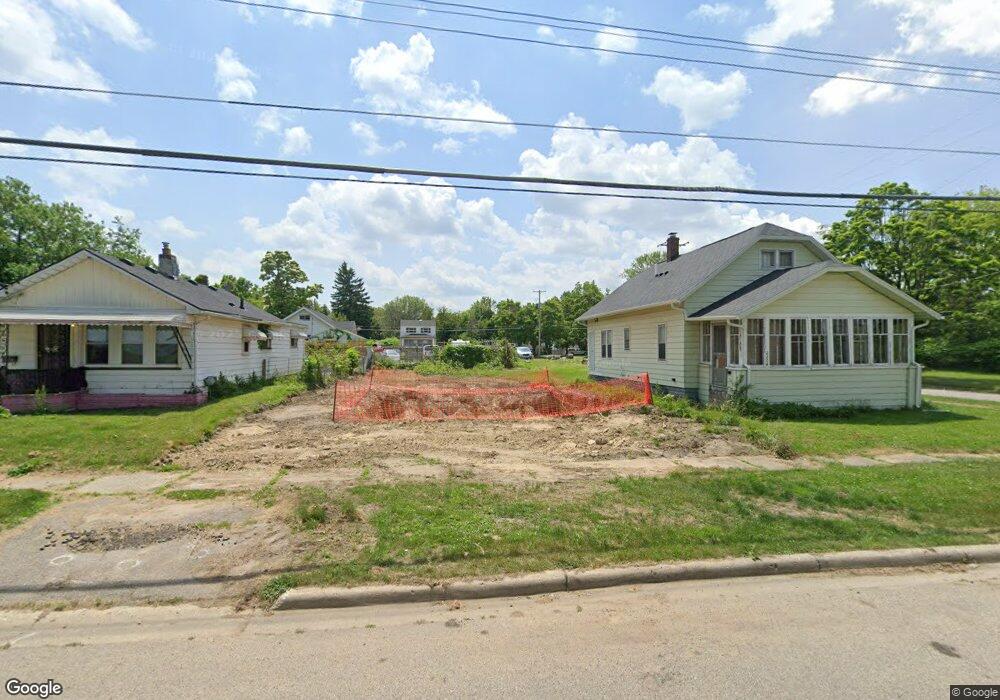 2206 Thom St, Flint, MI 48506 - photo 1