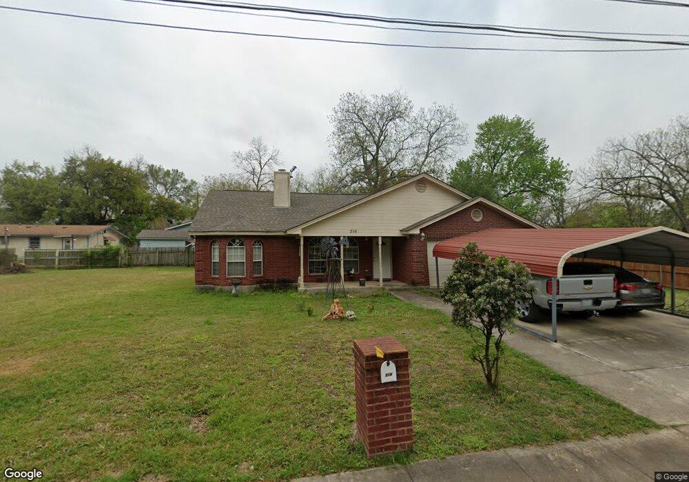 316 E Grove St, San Marcos, TX 78666 - photo 1