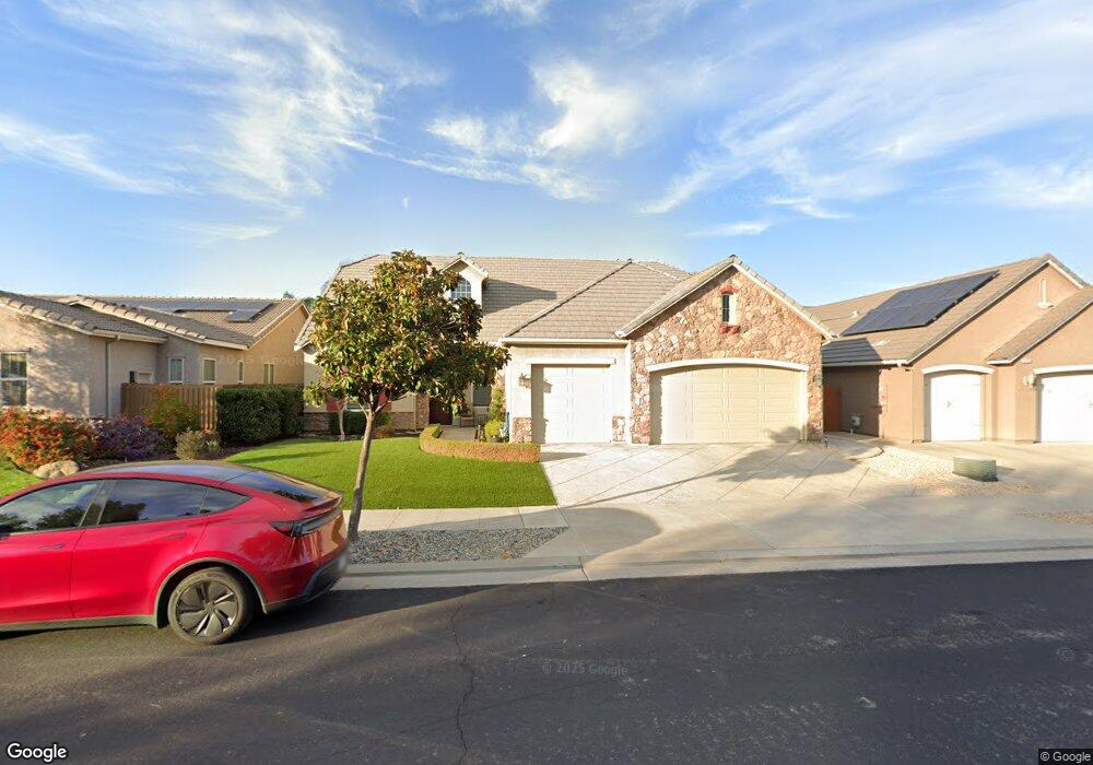 3173 Hampton Way, Clovis, CA 93619 - photo 1