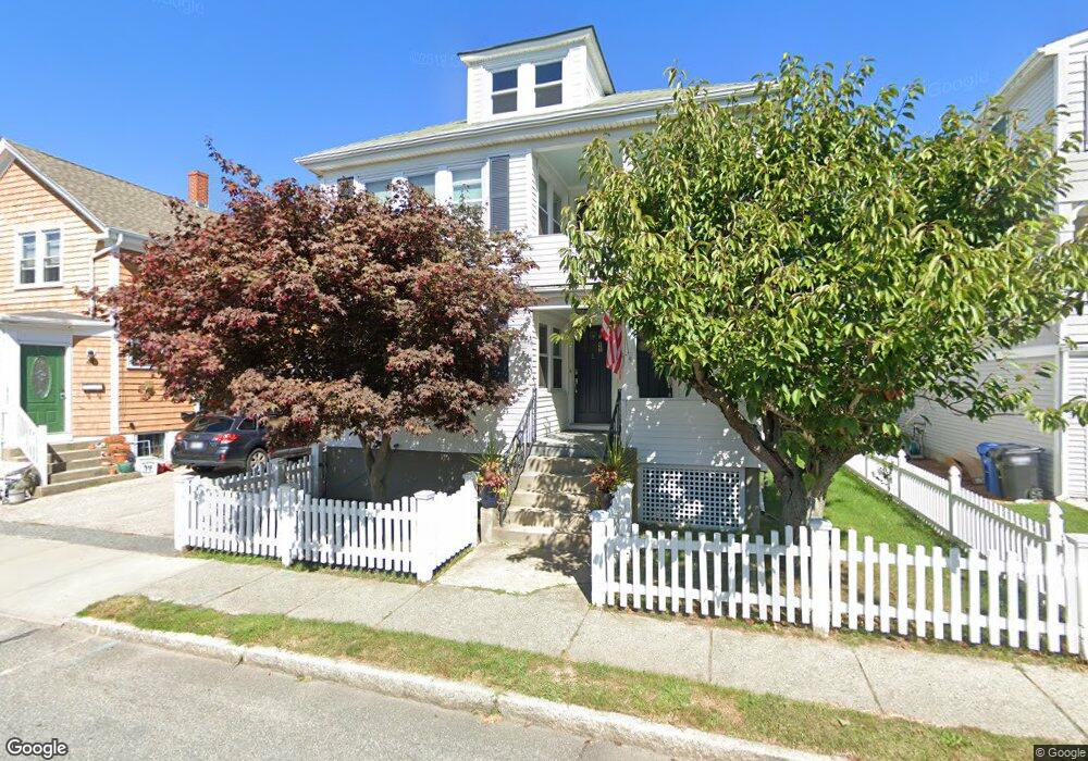 39 Thurston Ave, Newport, RI 02840 - photo 1