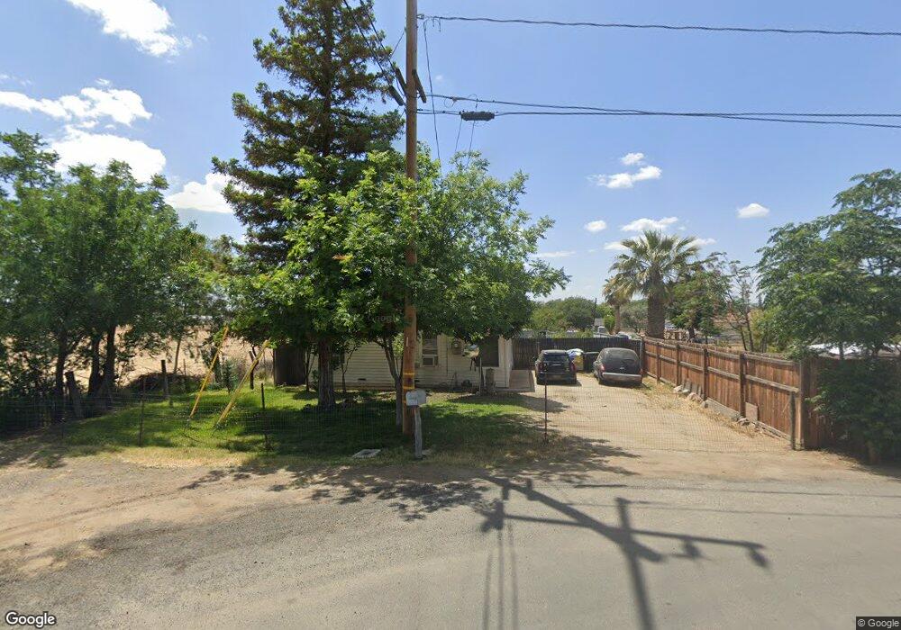 775 N Leggett St, Porterville, CA 93257 - photo 1