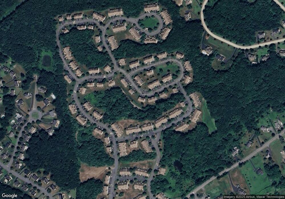 14 Tulip Cir, South Grafton, MA 01560 - photo 1