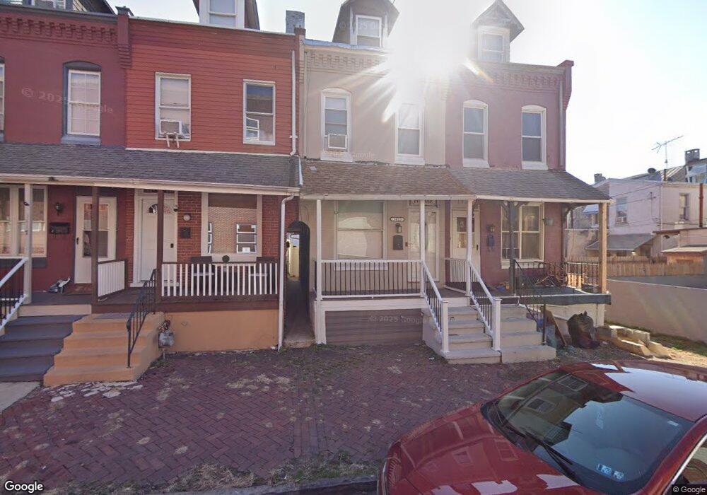 1413 Moss St, Reading, PA 19604 - photo 1