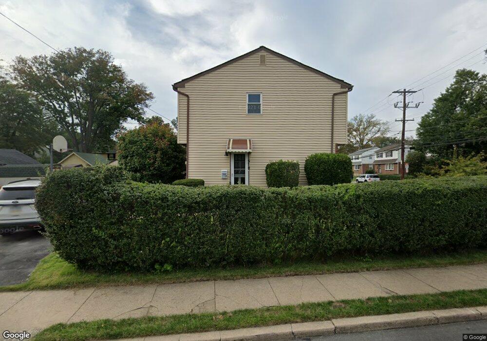 51 E Providence Rd, Lansdowne, PA 19050 - photo 1