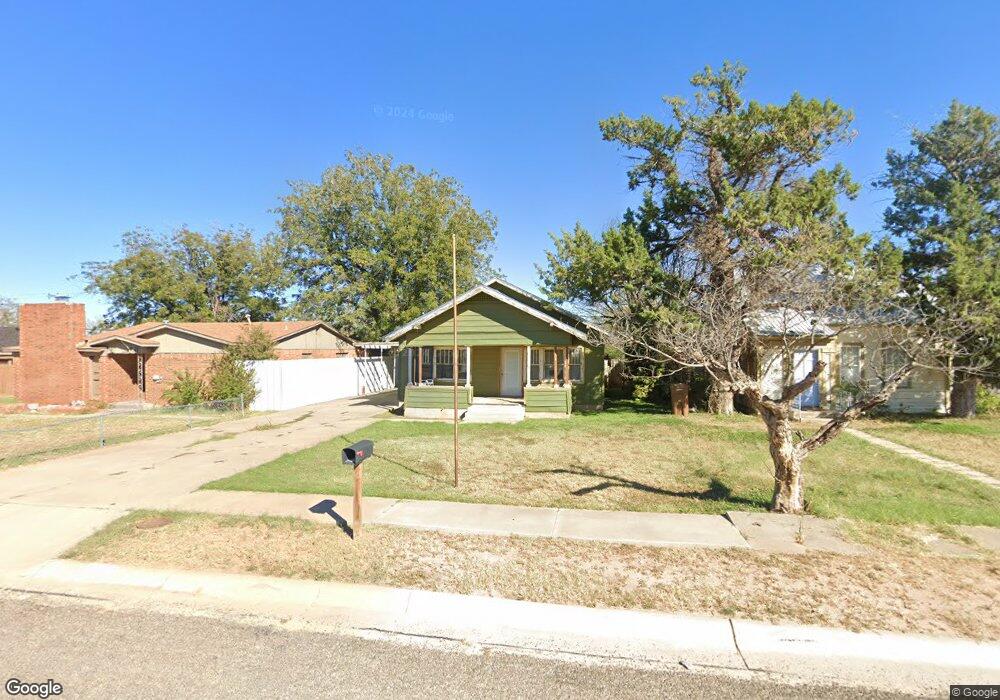 1409 Runnels St, Big Spring, TX 79720 - photo 1