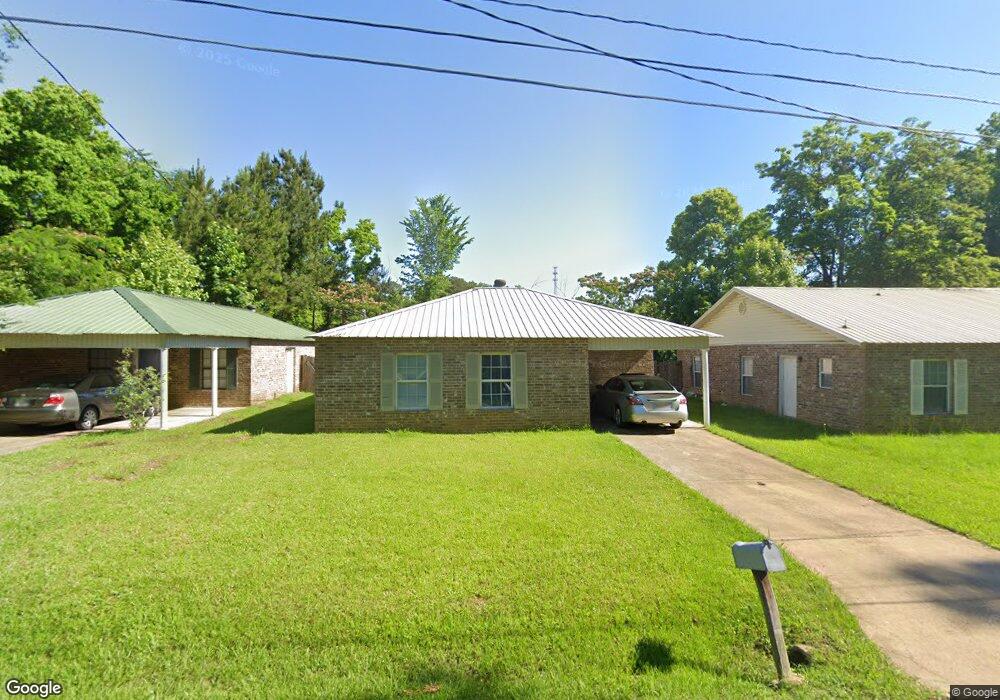 405 Smith St, Pineville, LA 71360 - photo 1