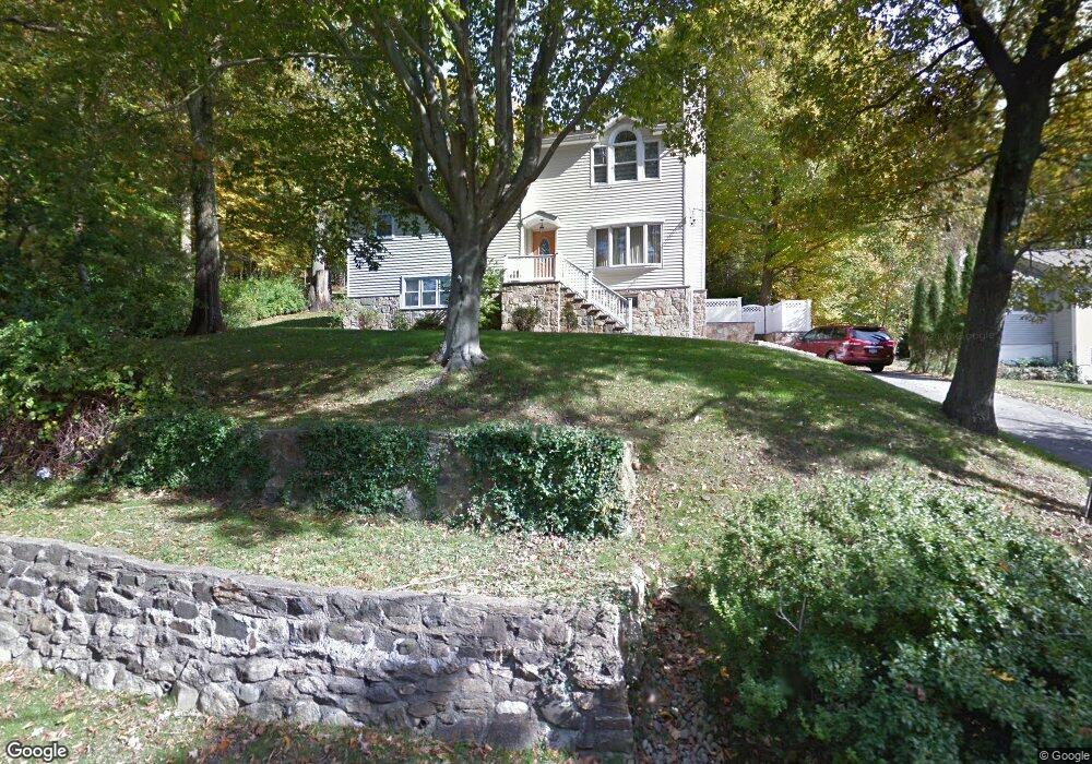 3882 Valleyview St, Mohegan Lake, NY 10547 - photo 1