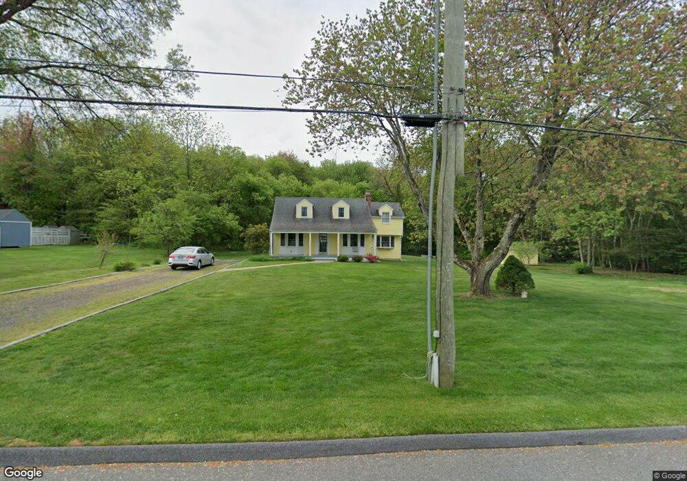 21 Mohawk Dr, Trumbull, CT 06611 - photo 1