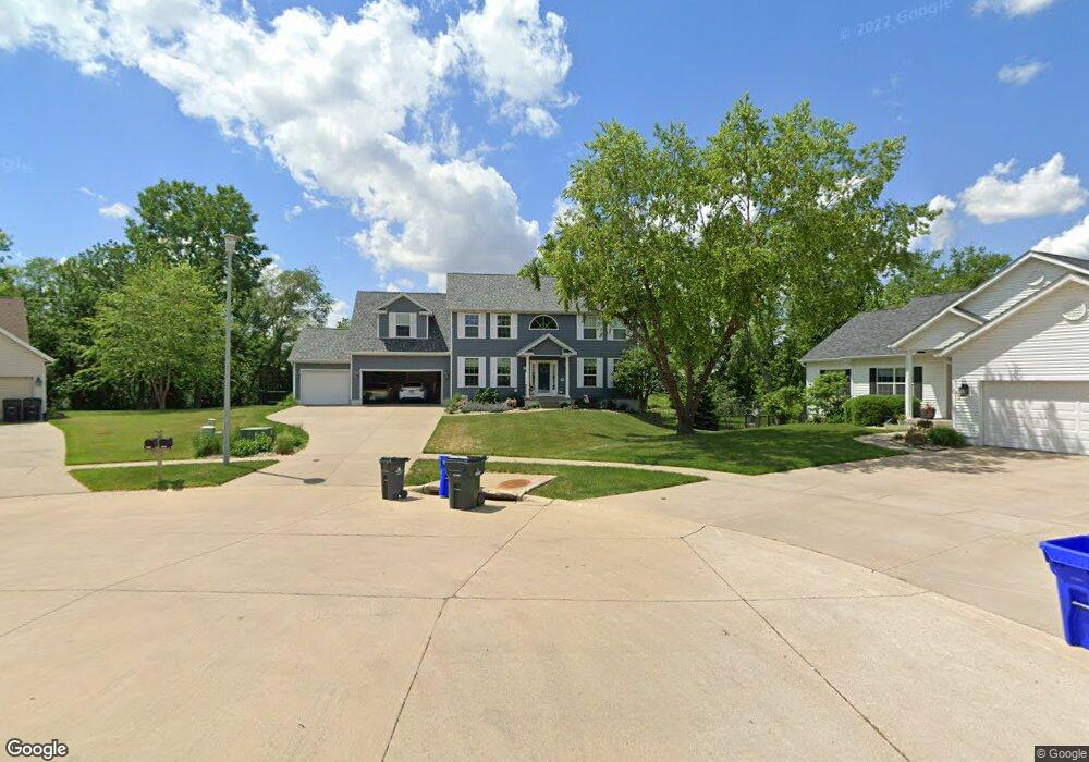 4508 Woodsonia Ct NW, Cedar Rapids, IA 52405 - photo 1