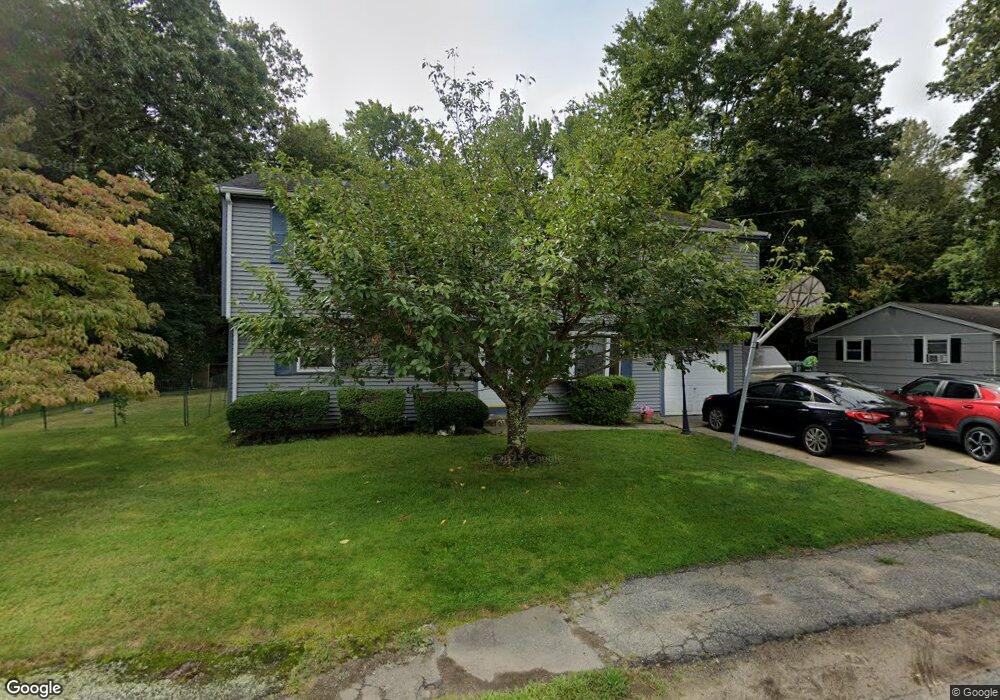 41 Brooks Rd, Rockland, MA 02370 - photo 1