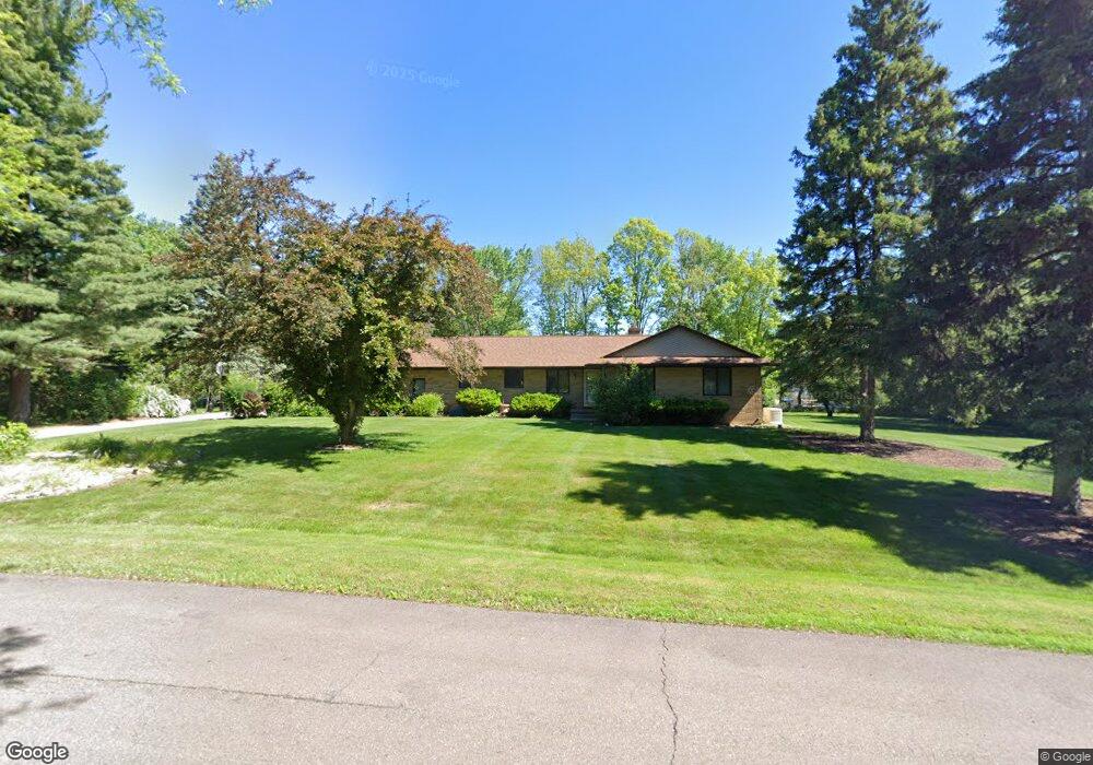 1339 Dye Krest Cir, Flint, MI 48532 - photo 1