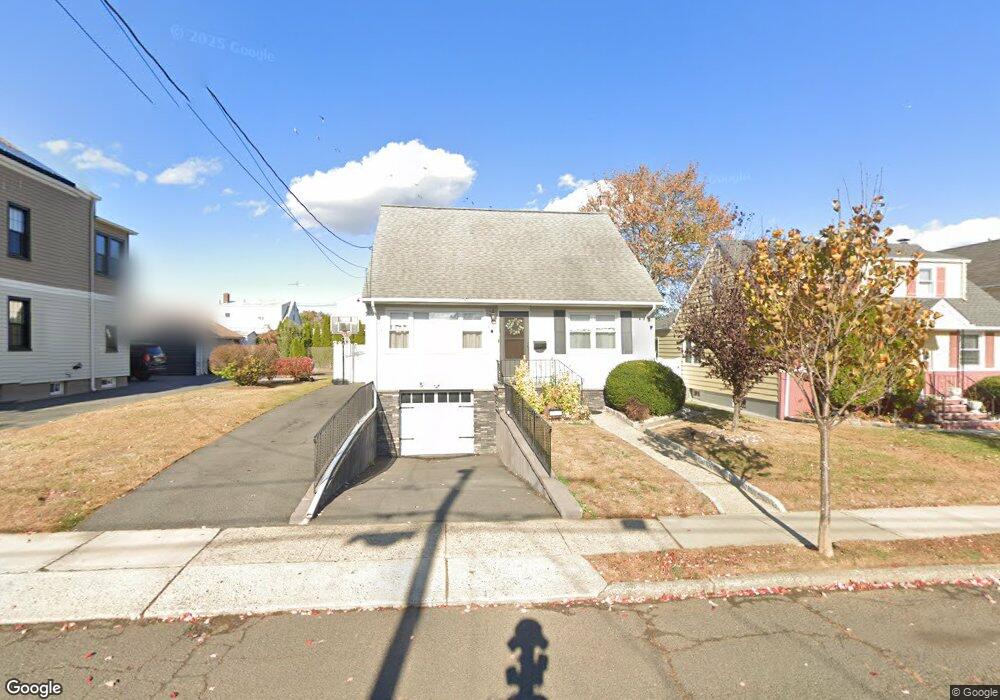 8-21 Chester St unit 2, Fair Lawn, NJ 07410 - photo 1