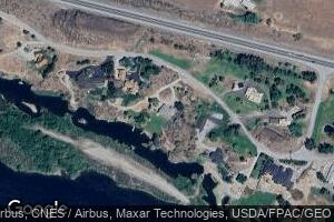 4620 Hurst Landing Rd, Rock Island, WA 98850