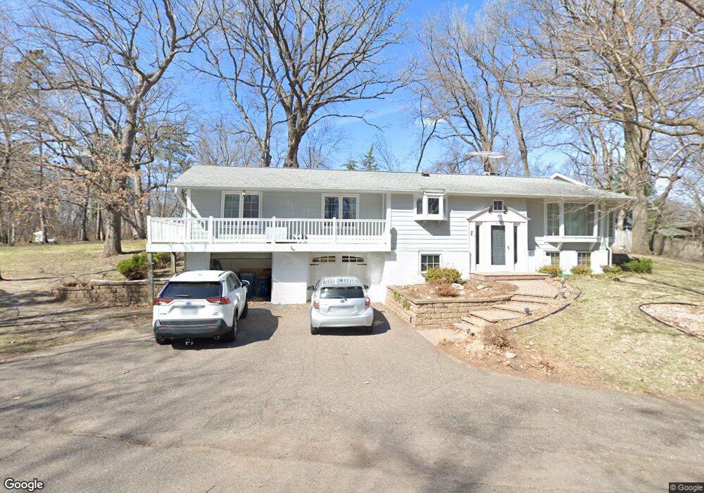 15108 Highland Ln, Minnetonka, MN 55345 - photo 1