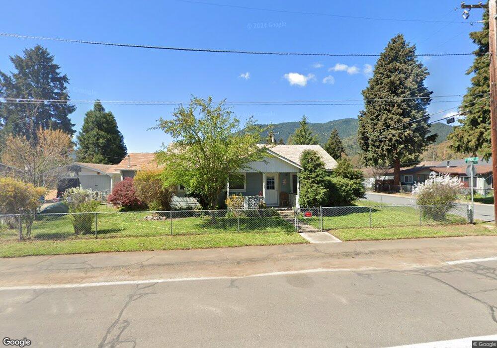 143 Broadway St, Rogue River, OR 97537 - photo 1