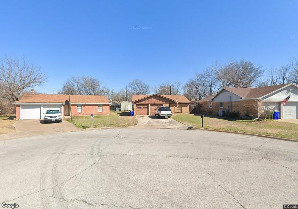 752 Hallvale Dr, Fort Worth, TX 76108 - photo 1