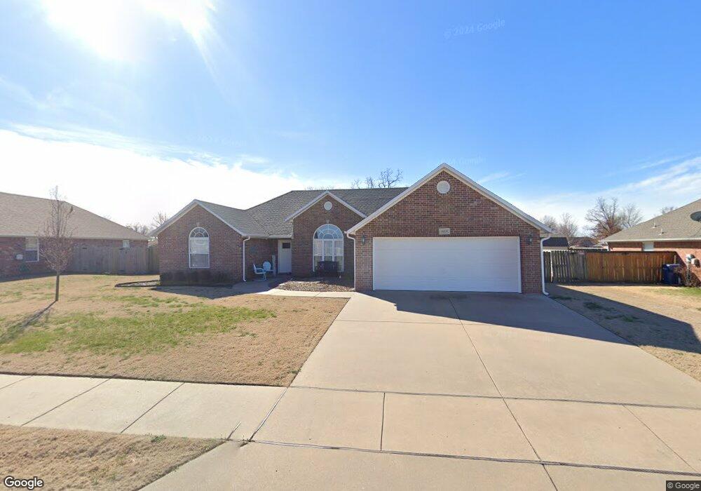 8008 Overland Dr, Siloam Springs, AR 72761 - photo 1