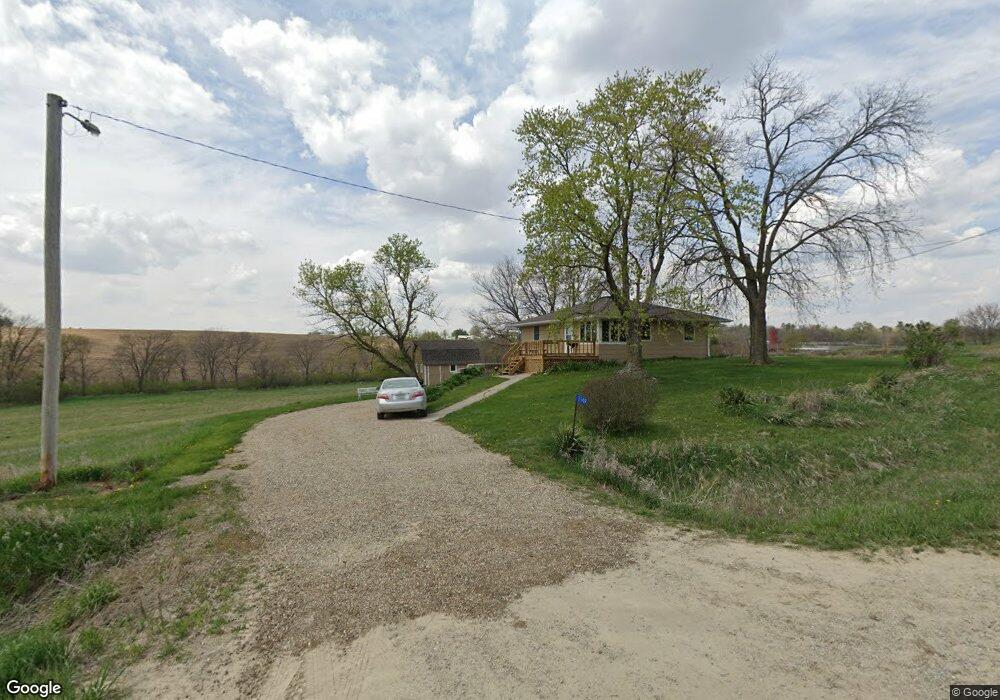 2149 E 5th St S, Newton, IA 50208 - photo 1