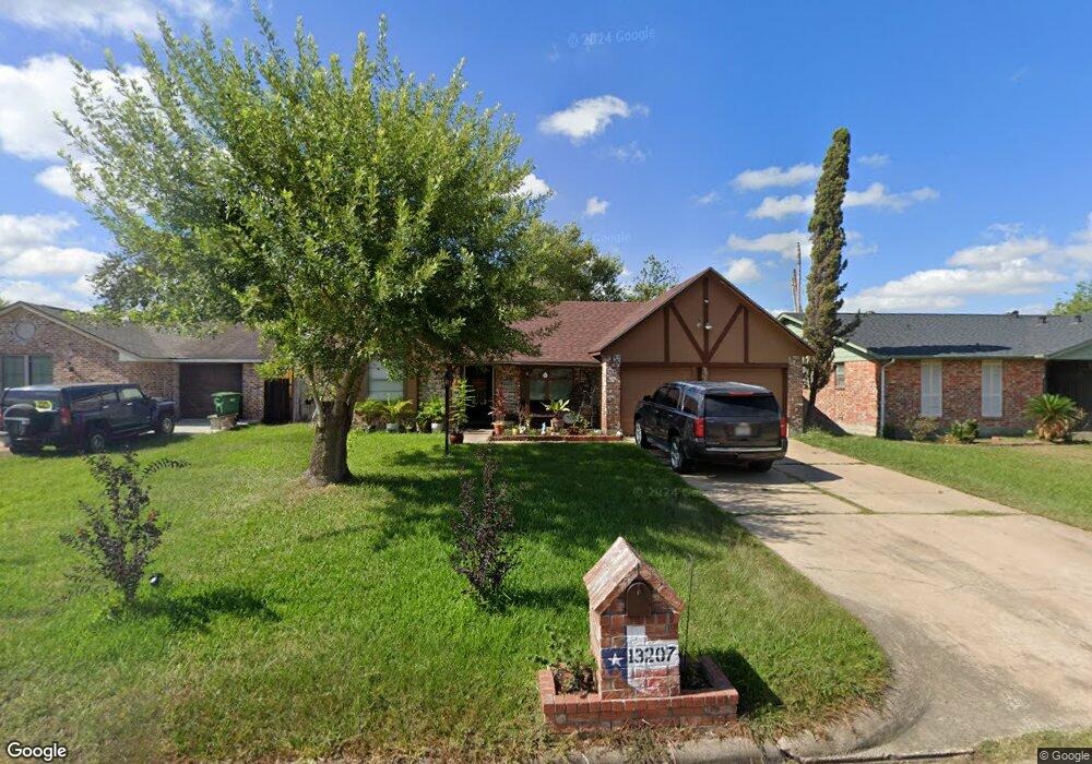 13207 Woodsdale Ct, Houston, TX 77038 - photo 1