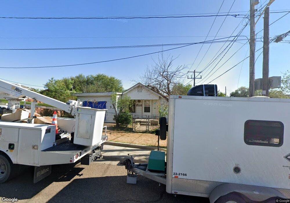 301 E Kearney St, Laredo, TX 78040 - photo 1