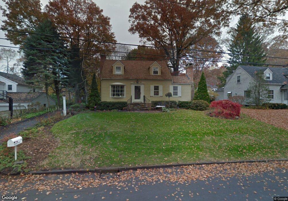 74 Carroll Rd, Fairfield, CT 06824 - photo 1