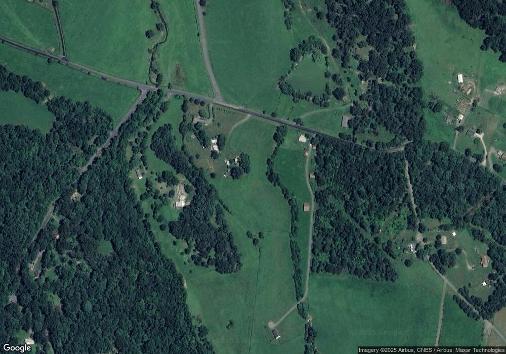 709 Wallace Gap Ln, Madison, VA 22727 - photo 1