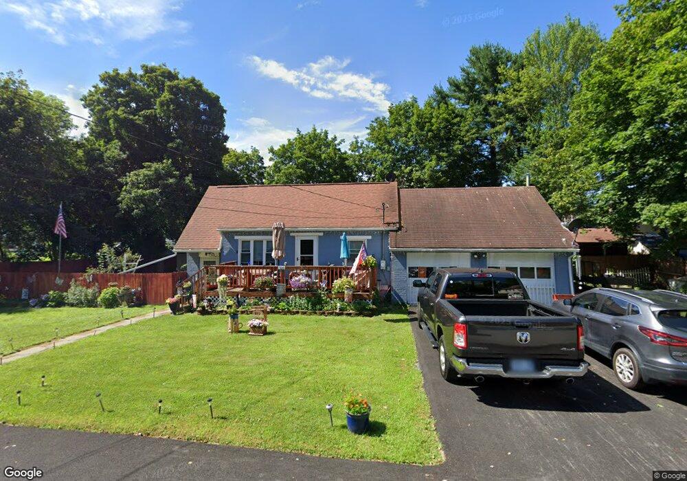 320 Belgrade St, Troy, NY 12182 - photo 1