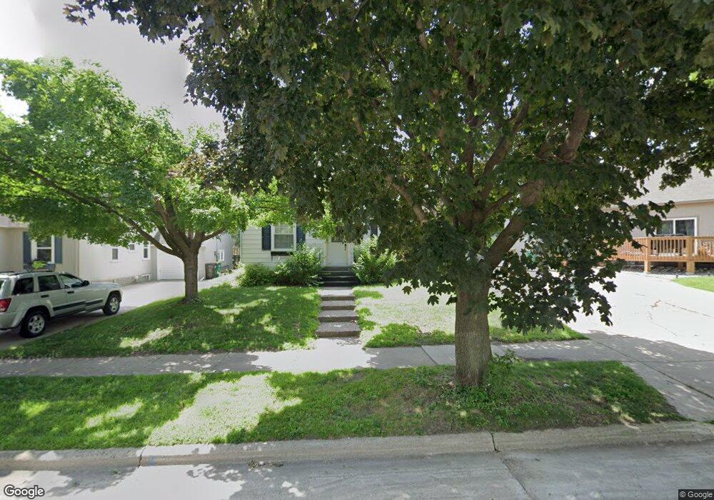 907 Valley Ave, Albert Lea, MN 56007 - photo 1