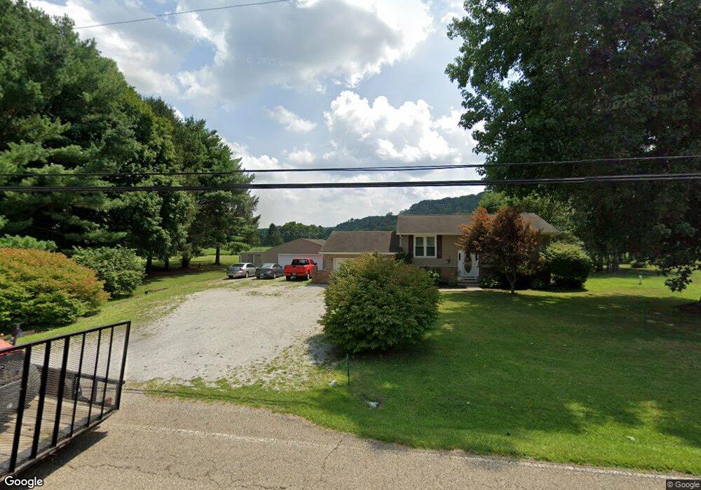 2221 Blue Valley Rd SE, Lancaster, OH 43130 - photo 1