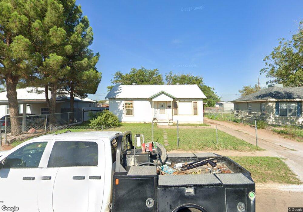 1217 S Selman St, Hobbs, NM 88240 - photo 1