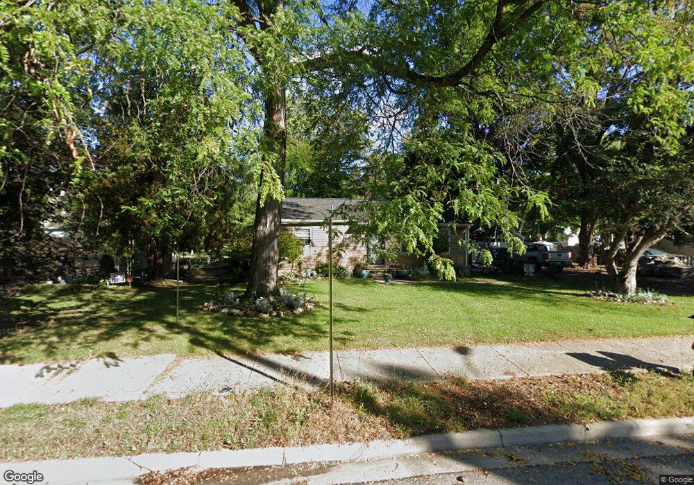 1326 Reo Rd, Lansing, MI 48910 - photo 1