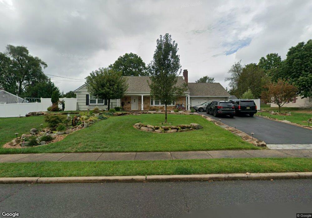 10 Larsen Rd, Somerset, NJ 08873 - photo 1