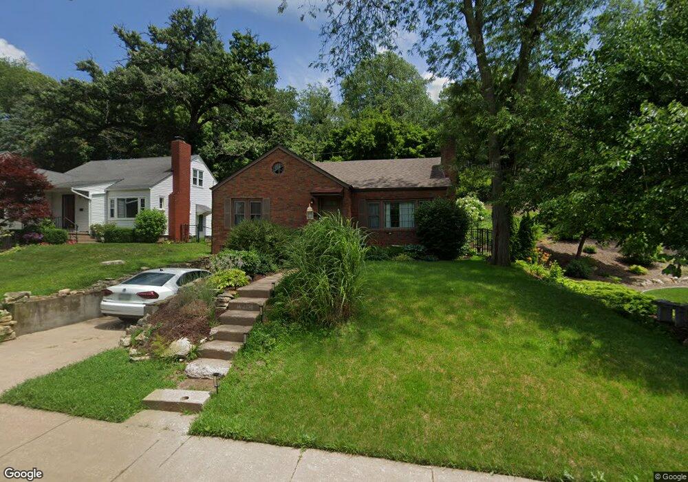 1703 Jersey Ridge Rd, Davenport, IA 52803 - photo 1