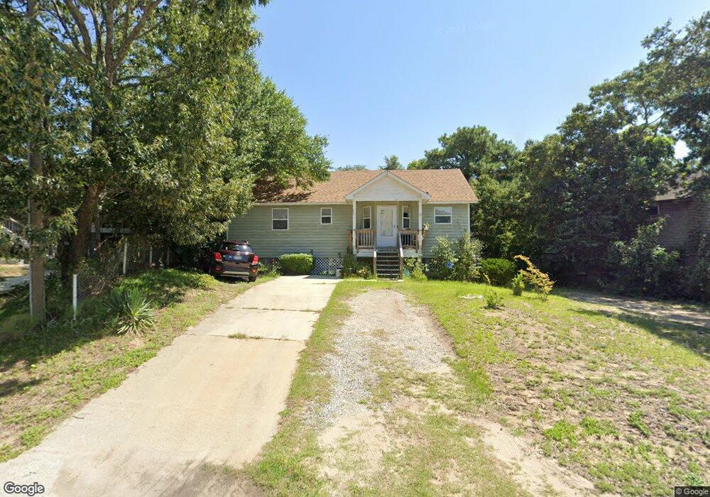 907 8th Ave, Kill Devil Hills, NC 27948 - photo 1