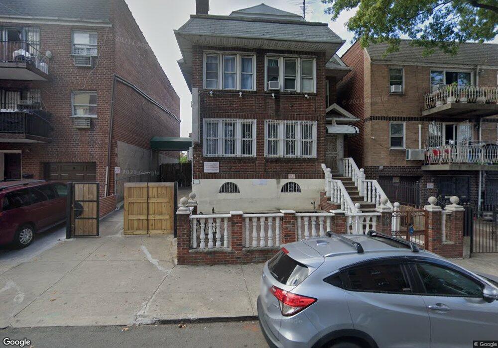 4036 77th St, Elmhurst, NY 11373 - photo 1