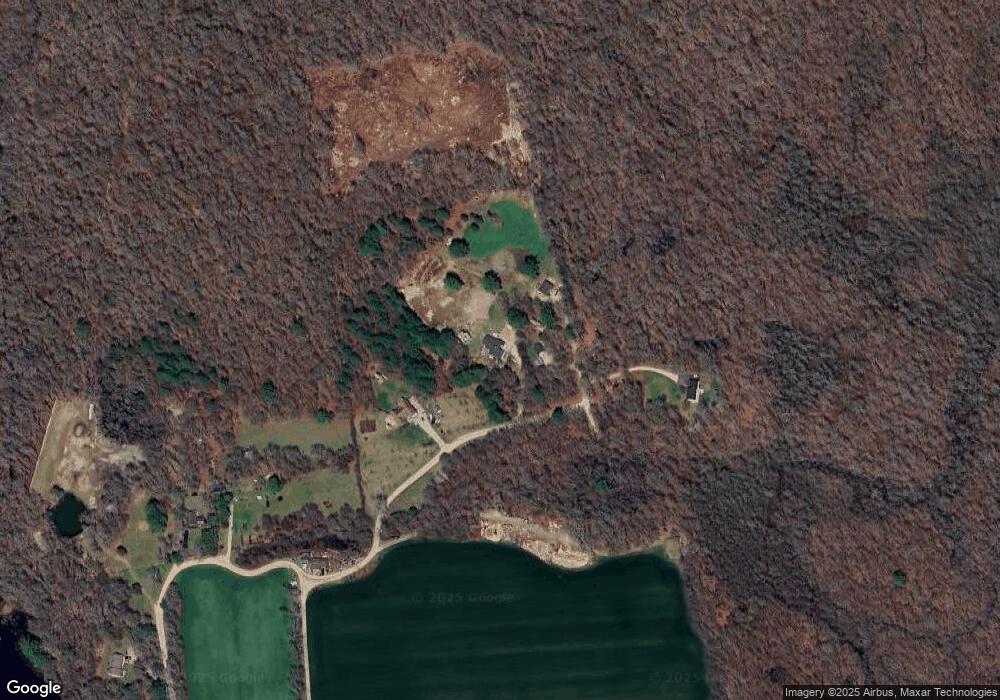 841E Mooresfield Rd, Saunderstown, RI 02874 - photo 1