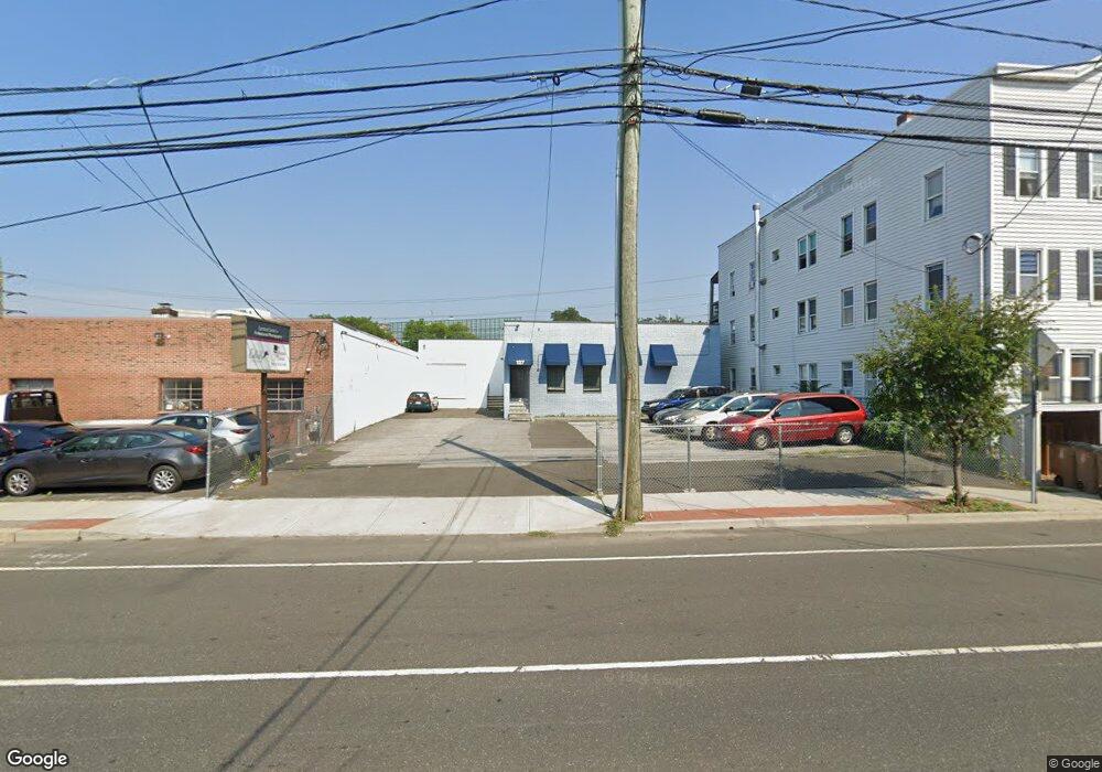 127 Myrtle Ave, Stamford, CT 06902 - photo 1