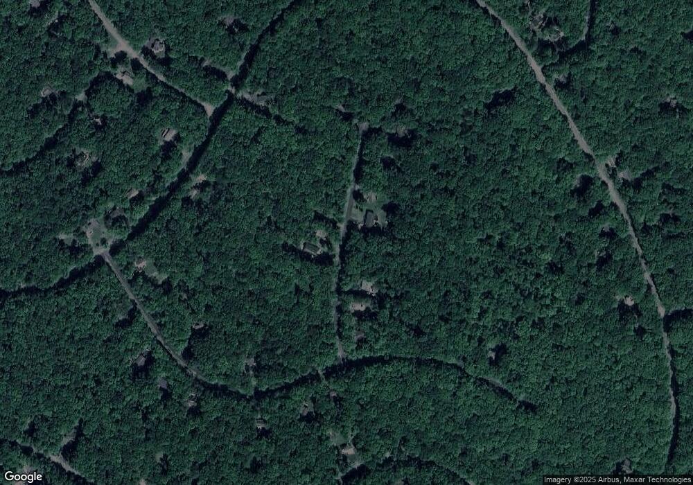 513 Spruce Ct, Hawley, PA 18428 - photo 1