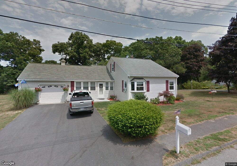 1 Red Leaf Ln, Woburn, MA 01801 - photo 1