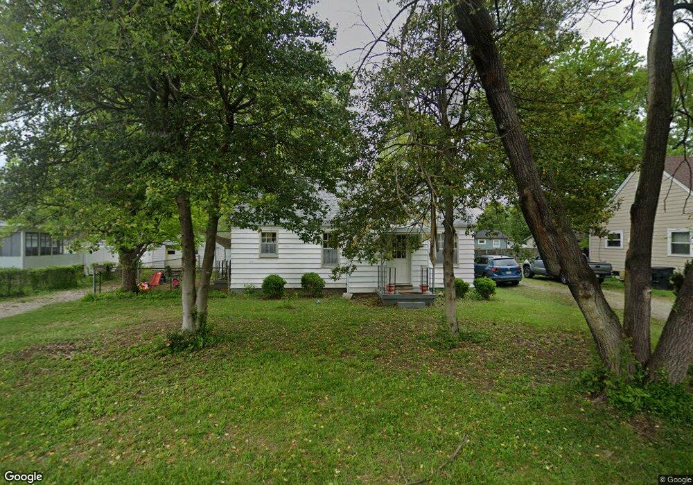 1666 Terry Ln, New Albany, IN 47150 - photo 1