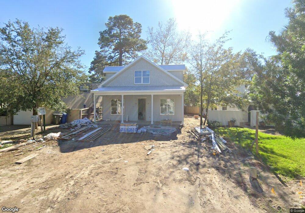 317 Maple St, Brunswick, GA 31522 - photo 1
