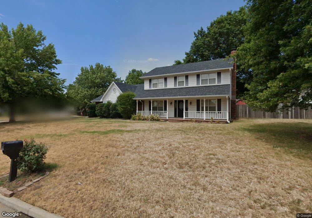 2916 W Berwick, Claremore, OK 74017 - photo 1