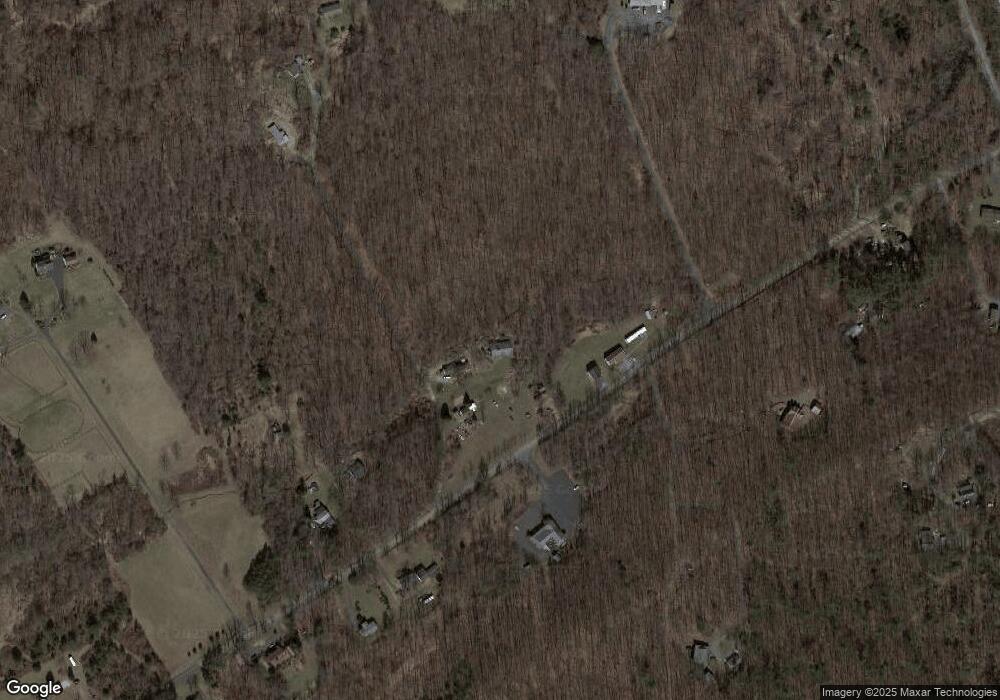 586 Old Limekiln Ln, Newport, PA 17074 - photo 1