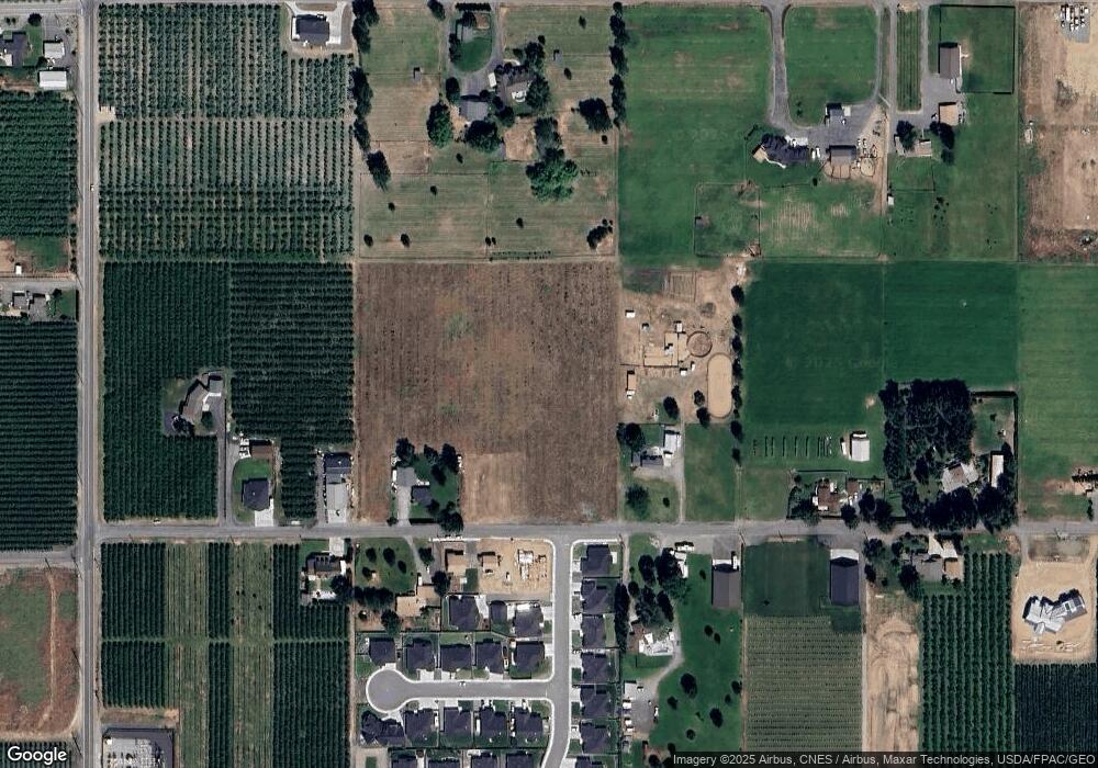 554 S Perry Ave, East Wenatchee, WA 98802 - photo 1